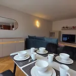 Ochota Sierpinskiego - Wypoczynkowe Apartment Warsaw